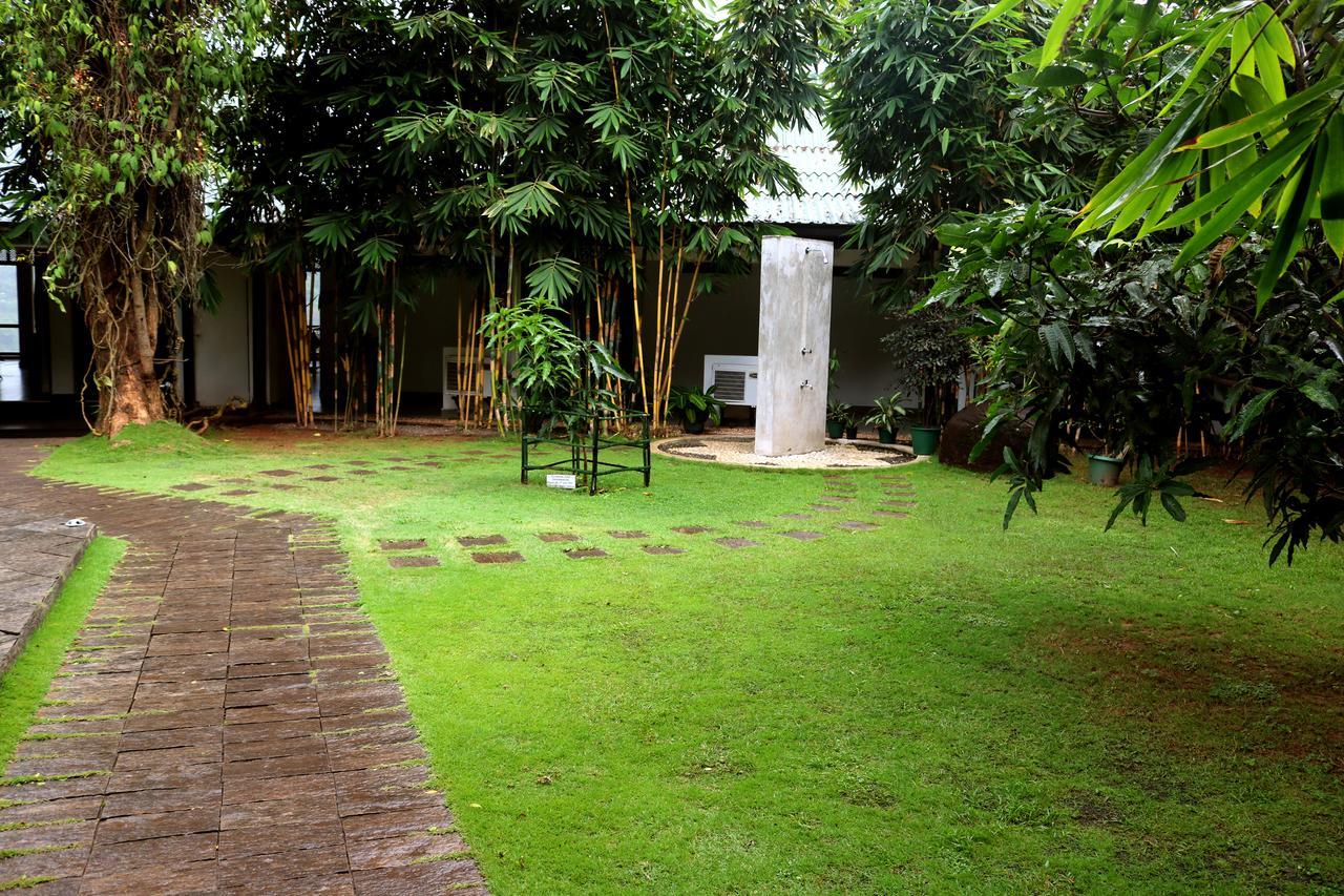 Hotel Hilltop Kandy Eksteriør bilde
