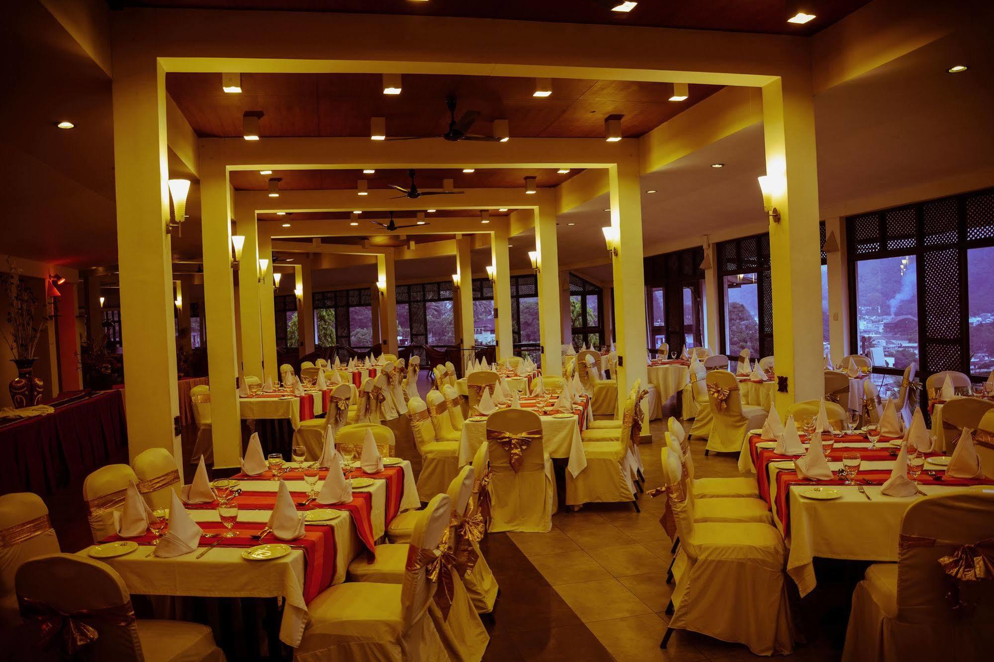 Hotel Hilltop Kandy Eksteriør bilde